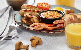 Bull Hotel By Greene King Inns